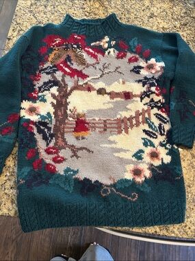 1990’s John Henry Sz S Green Crewneck Sweater with Winter Scenic Intarsia